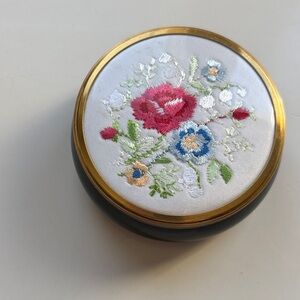 Vintage Framecraft Porcelain Multi Coloured Trinket Box